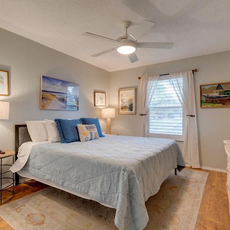 Waterfront Lake Travis Home With Pool Access! Point Venture Zewnętrze zdjęcie